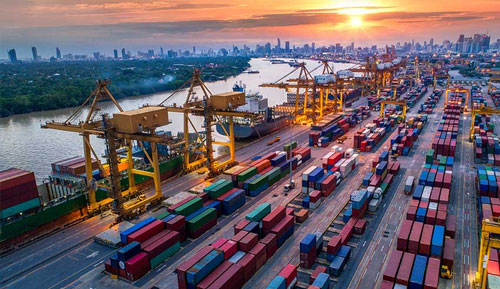 Để vươn tầm quốc tế, doanh nghiệp Việt chỉ biết “phòng thủ” là chưa đủ